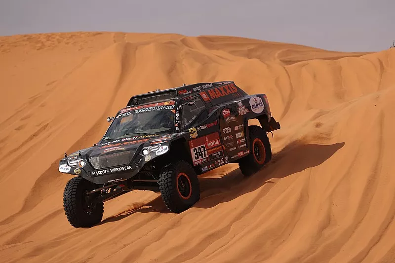 #347 Jefferies and Maxxis Dakar Team: Tim Coronel, Tom Coronel