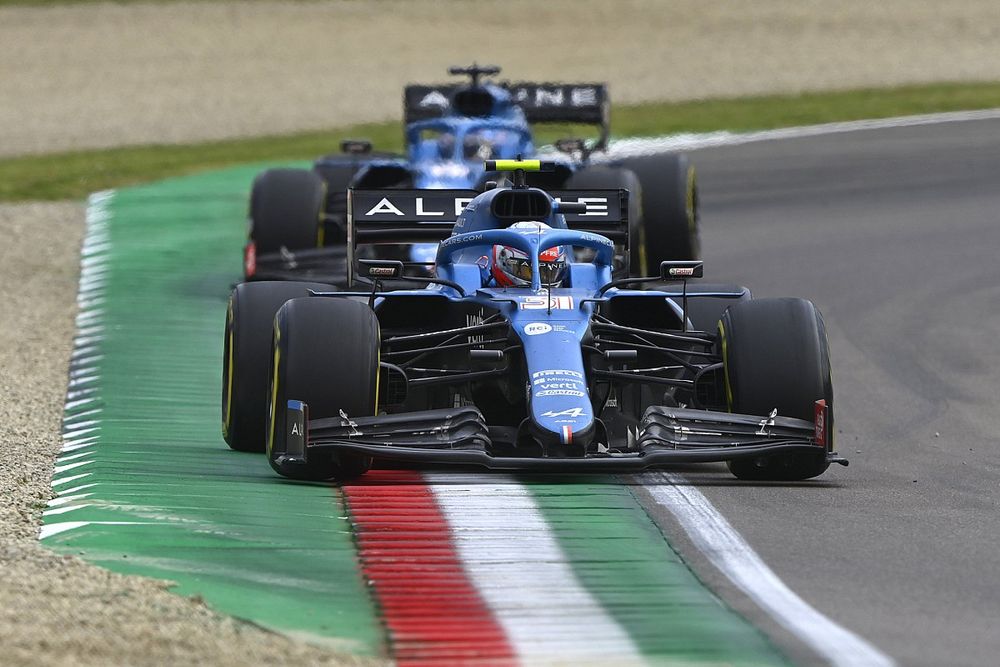 Esteban Ocon, Alpine A521, Fernando Alonso, Alpine A521