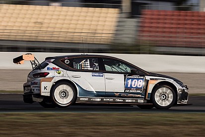 Gené, Gutierrez, Laia Sanz ed Alba Cano Ramírez regalano il successo TCR alla Monlau Competición nella 24h di Barcellona