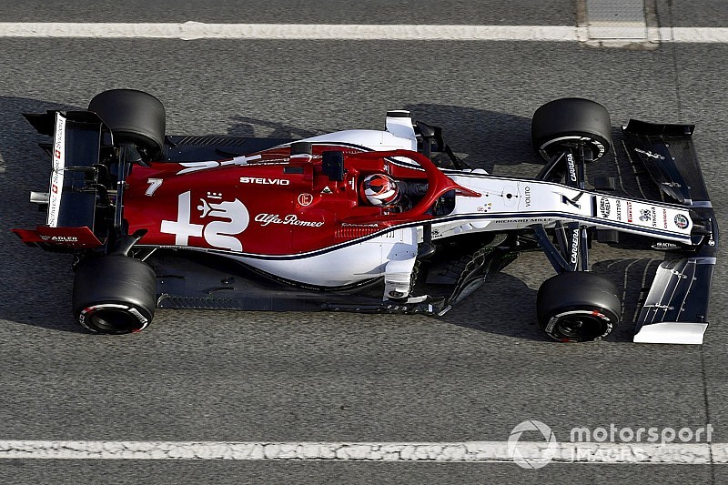 Fotogallery: l'Alfa Romeo Racing nei primi test collettivi di Barcellona