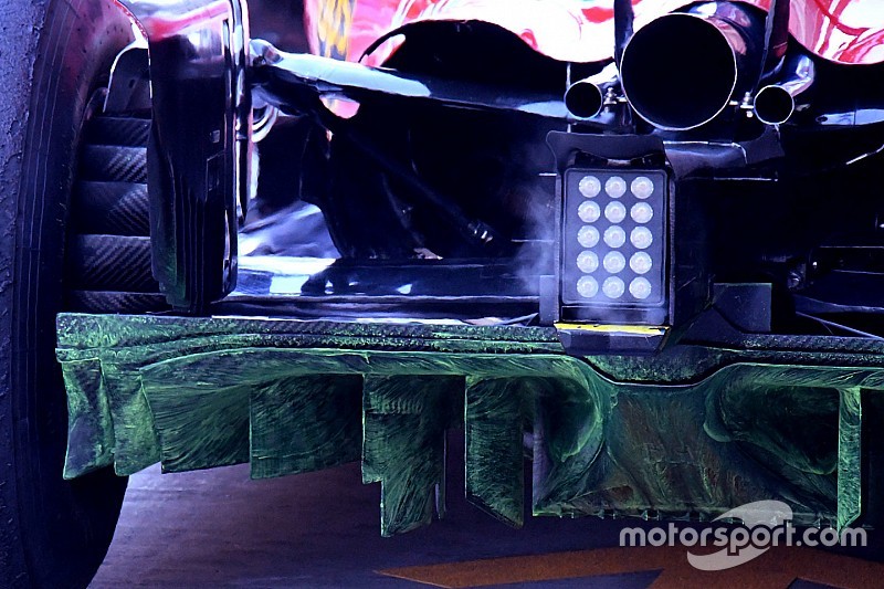 GALERÍA TÉCNICA: Las actualizaciones de los F1, directamente desde los garajes