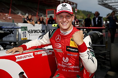 Mick Schumacher : Michael est mon "idole"