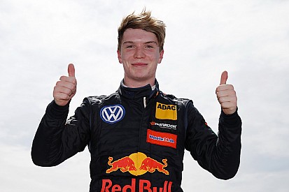Ticktum kandidat pengganti Hartley di Toro Rosso 2019?