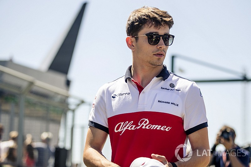 Vettel dice que Leclerc no debe apresurarse por llegar a Ferrari