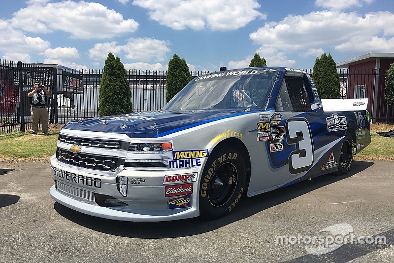 Ryan Newman regresará a competencias de NASCAR Truck
