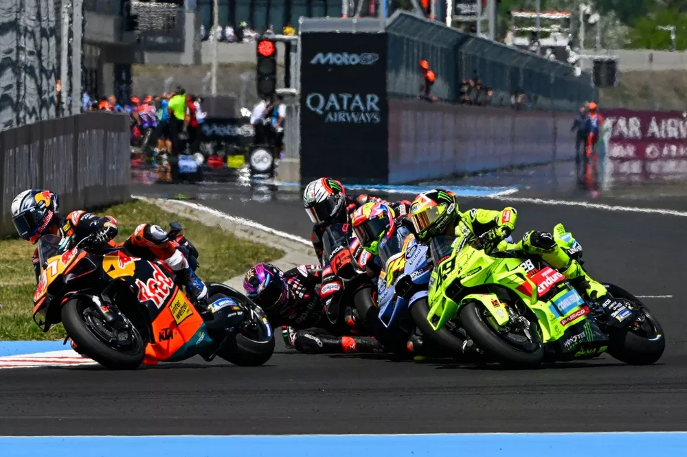 Jorge Mart&iacute;n, Aprilia Racing Team, Ra&uacute;l Fern&aacute;ndez, Trackhouse Racing, Fermin Aldeguer, Gresini Racing, Marco Bezzecchi, Aprilia Racing