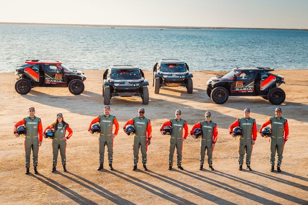#219 The Dacia Sandriders Dacia: Sebastien Loeb, Edouard Boulanger, #223 The Dacia Sandriders Dacia: Lucas Moraes, Dennis Zenz, #212 The Dacia Sandriders Dacia: Cristina Gutierrez, Pablo Moreno Huete, #299 The Dacia Sandriders Dacia: Nasser Al-Attiyah, Fabian Lurquin