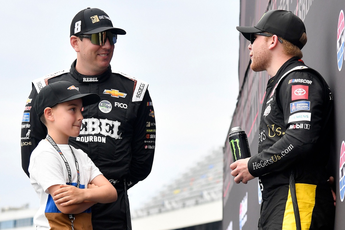Samantha Busch says Ty Gibbs has been like a 'big brother' to Brexton in recent...