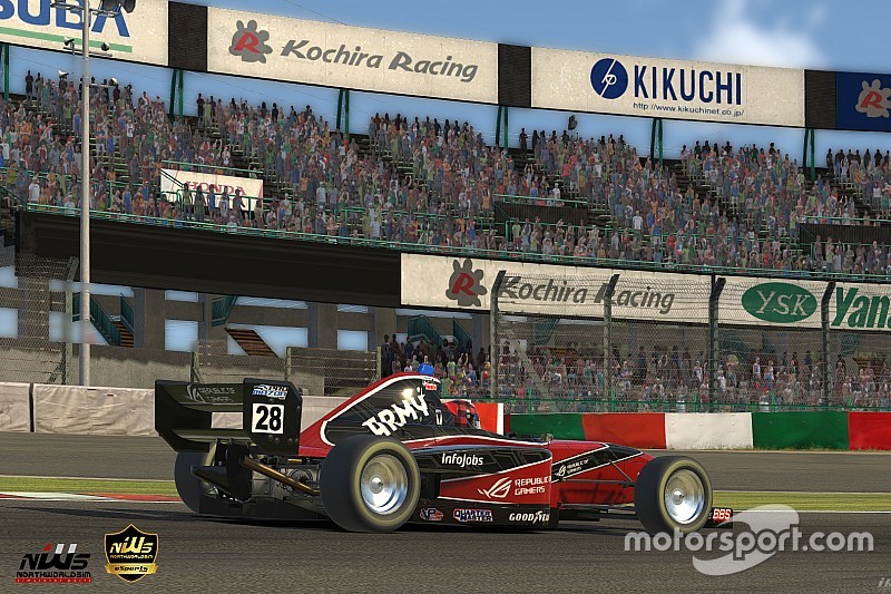 Ismael Hernández repite victoria en la Liga Nacional de GTSeries