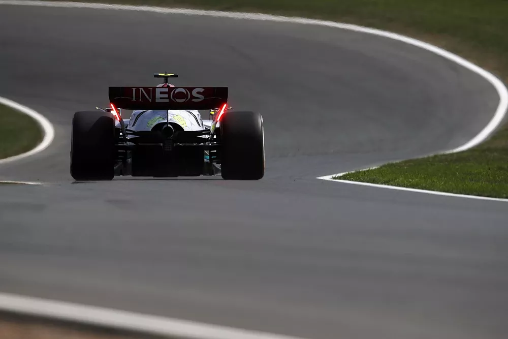 Lewis Hamilton, Mercedes W13