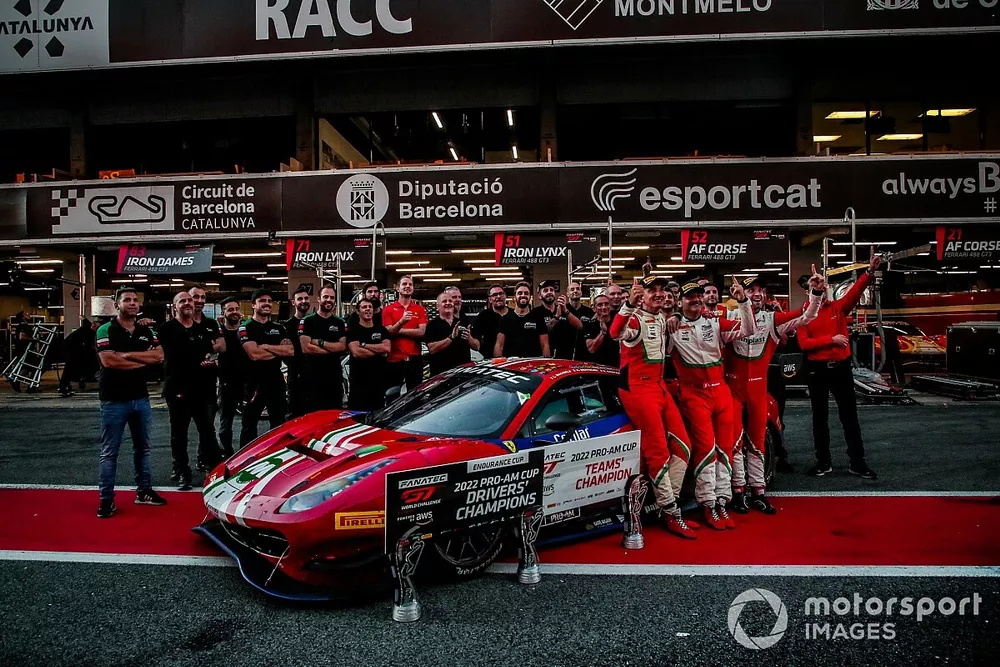 ProAm Champion #52 AF Corse Ferrari 488 GT3: Louis Machiels, Andrea Bertolini, Stefano Costantini