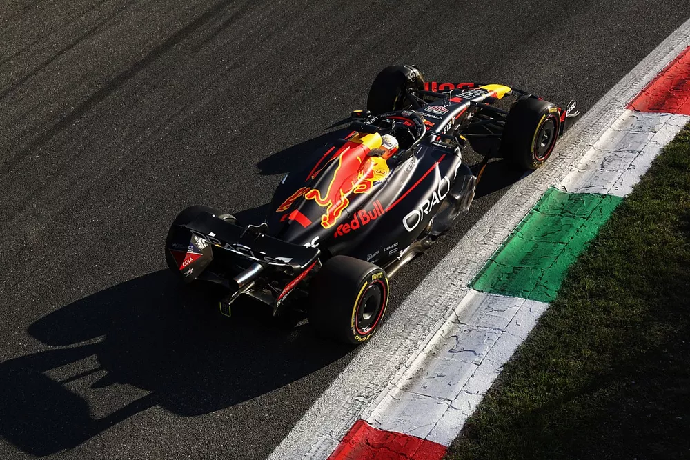 Max Verstappen, Red Bull Racing RB18 