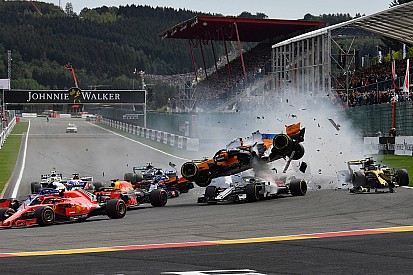 Alonso: "Entiendo que no se hace aposta, pero hay que saber salir"