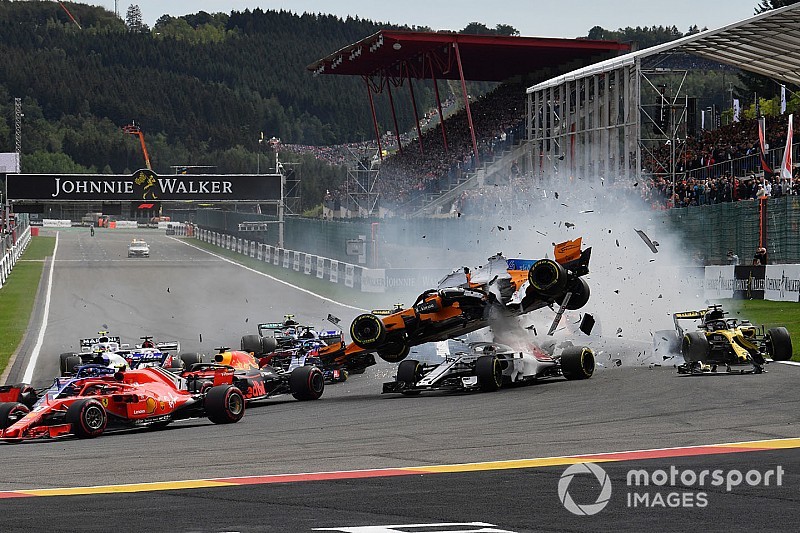 Gasly: Başlangıçtaki kazadan lastik seçimi sayesinde kurtuldum