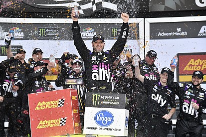 Jimmie Johnson wrecks then wins rain-shortened Daytona Clash