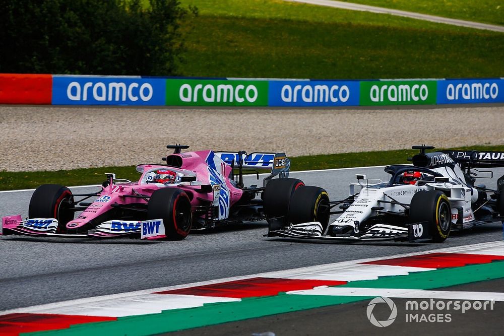 Sergio Perez, Racing Point RP20, leads Daniil Kvyat, AlphaTauri AT01