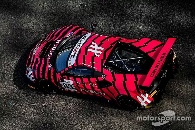 #83 Iron Lynx Ferrari 488 GT3: Manuela Gostner, Rahel Frey, Michelle Gatting
