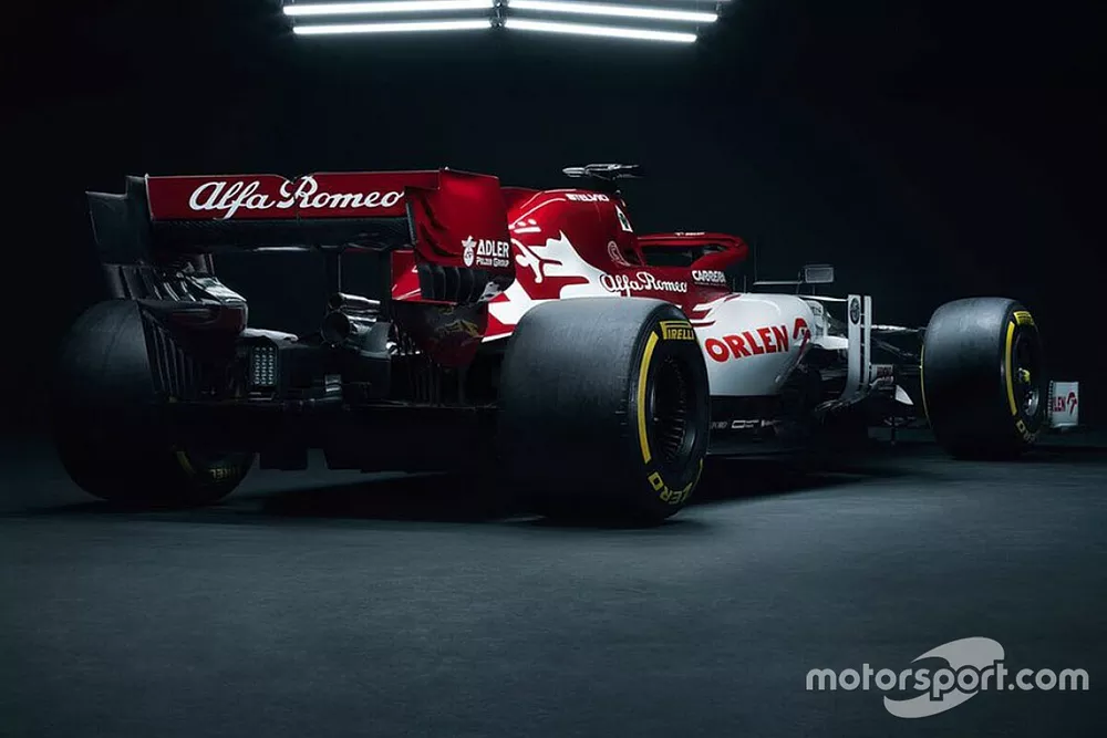 Alfa Romeo livery
