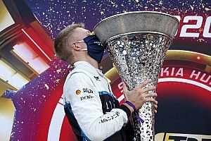 Ehrlacher mistrzem WTCR