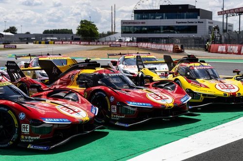 Ferrari zachowuje trzeci samochód