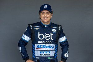 NASCAR Brasil: Cacá Bueno retorna às pistas após dois meses em estreia na categoria em MG