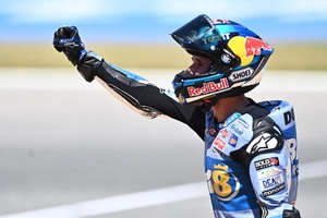 アレックス・マルケス、母国で歓喜の初優勝「Moto2やMoto3のタイトル