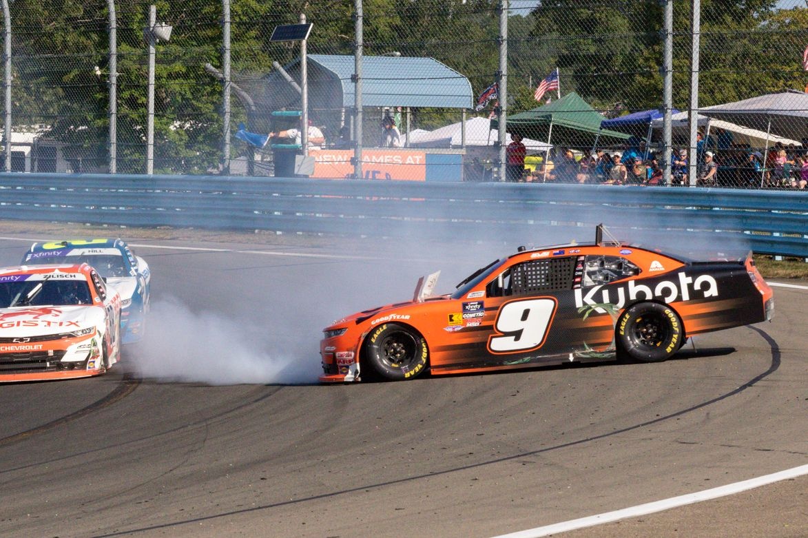 Shane van Gisbergen wrecks out of the lead after contact with teammate