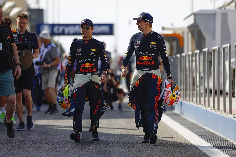 Sergio P&eacute;rez, Red Bull Racing, con Max Verstappen, Red Bull Racing 