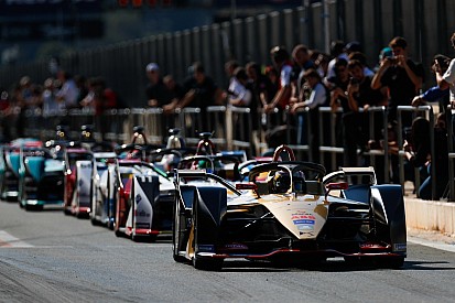 GALERI: Mengintip mobil baru Formula E saat tes Valencia