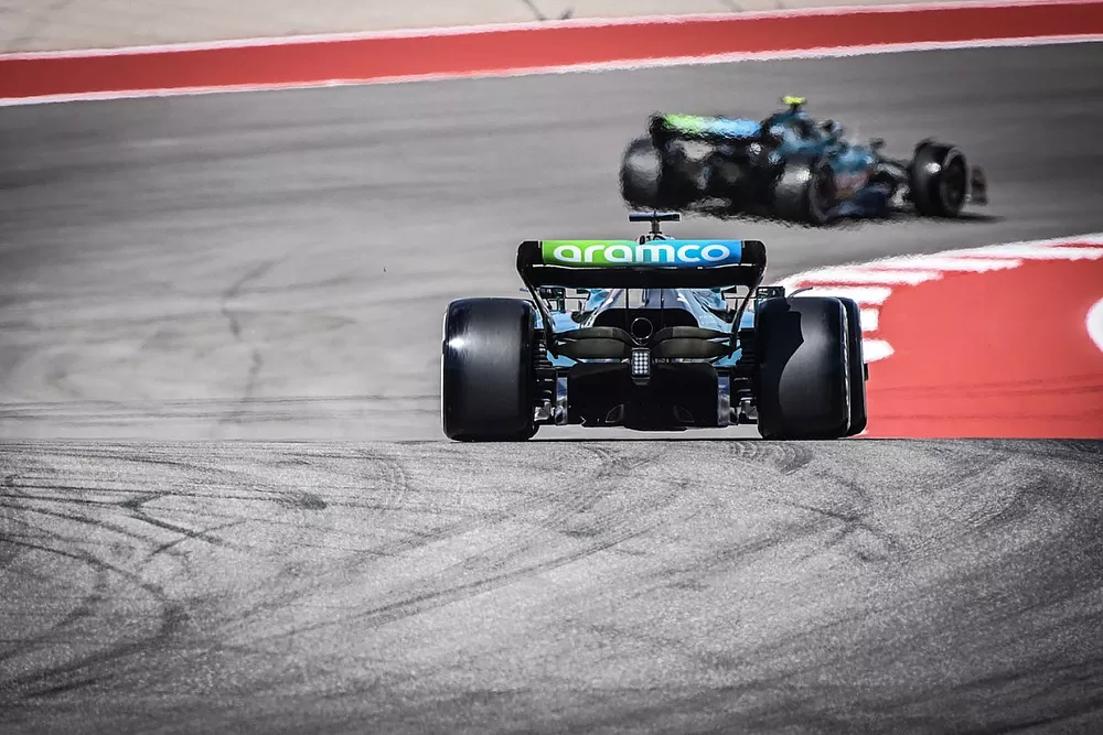 Sebastian Vettel, Aston Martin AMR22, Lance Stroll, Aston Martin AMR22
