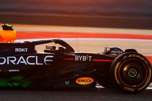 Marko: Checo P&eacute;rez es m&aacute;s constante porque ya no experimenta