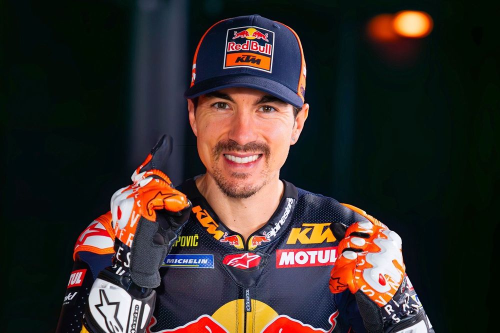 Maverick Vi&ntilde;ales, Red Bull KTM Tech3