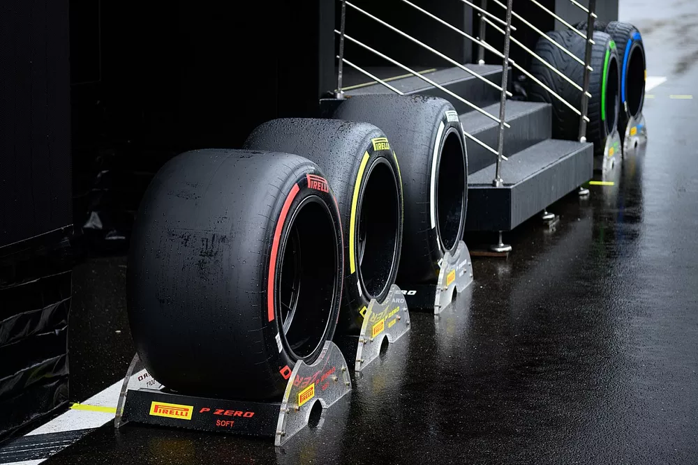 Neum&aacute;ticos Pirelli