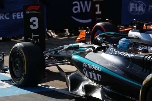 F1 - Russell sobre aposta nos pneus médios: 'Comprometemos o domingo, mas valeu a pena'