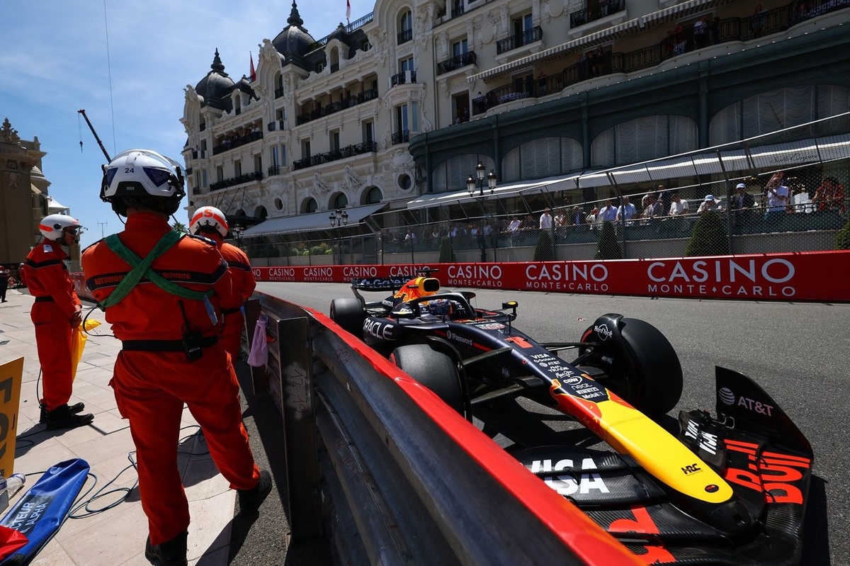 max-verstappen-red-bull-racing max-verstappen-red-bull-racing
