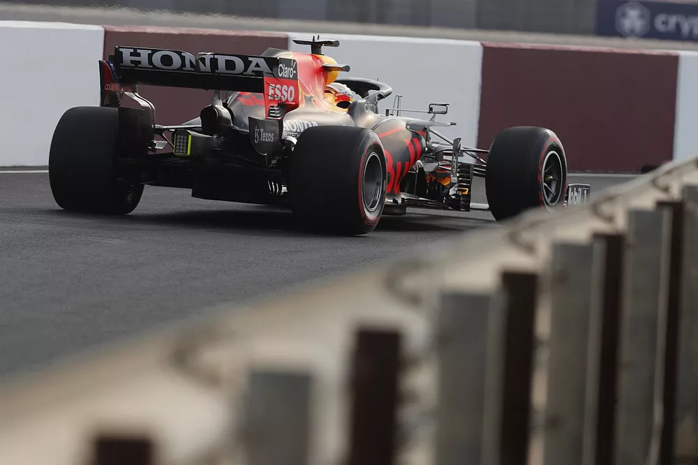 Max Verstappen, Red Bull Racing RB16B