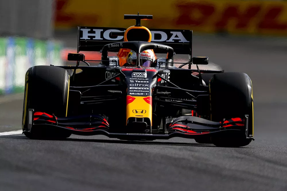 Max Verstappen, Red Bull Racing RB16B