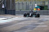 VÍDEO: Veja a 'escapada' que quase tirou Hamilton de GP da F1 em Ímola