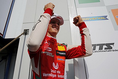 Sonntagsrennen: Mick Schumacher setzt Formel-3-Siegesserie fort
