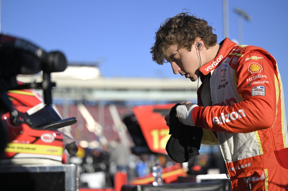 David Malukas earns Phoenix IndyCar pole as Will Power crashes hard in qualifying