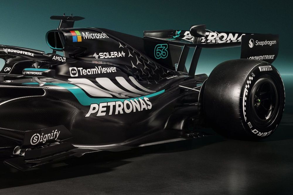 Mercedes W17 livery