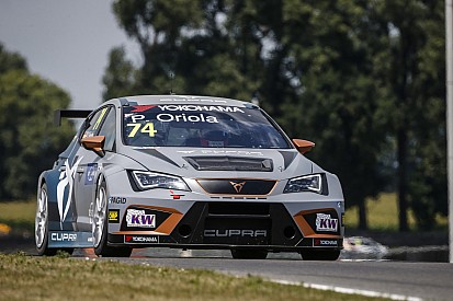 WTCR Slovakiaring: Oriola entgeht Strafe und gewinnt Rennen 1