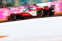 F-E: Rowland dá 'golpe de mestre', bate Porsche e vence o ePrix da Cidade do México