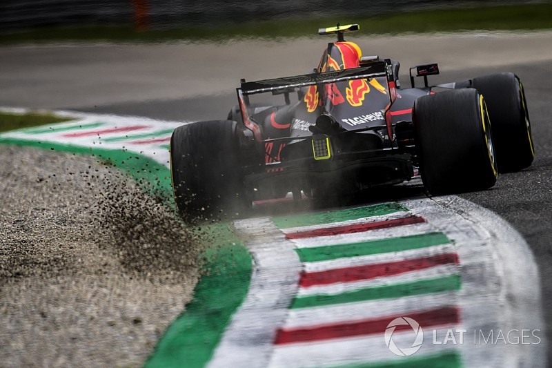 Verstappen: erősebb az új motor, de még így is 1 másodperc felett a hátrányunk