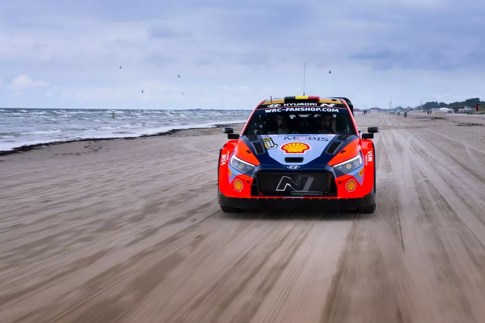 Thierry Neuville, Martijn Wydaeghe, Hyundai World Rally Team Hyundai i20 N Rally1