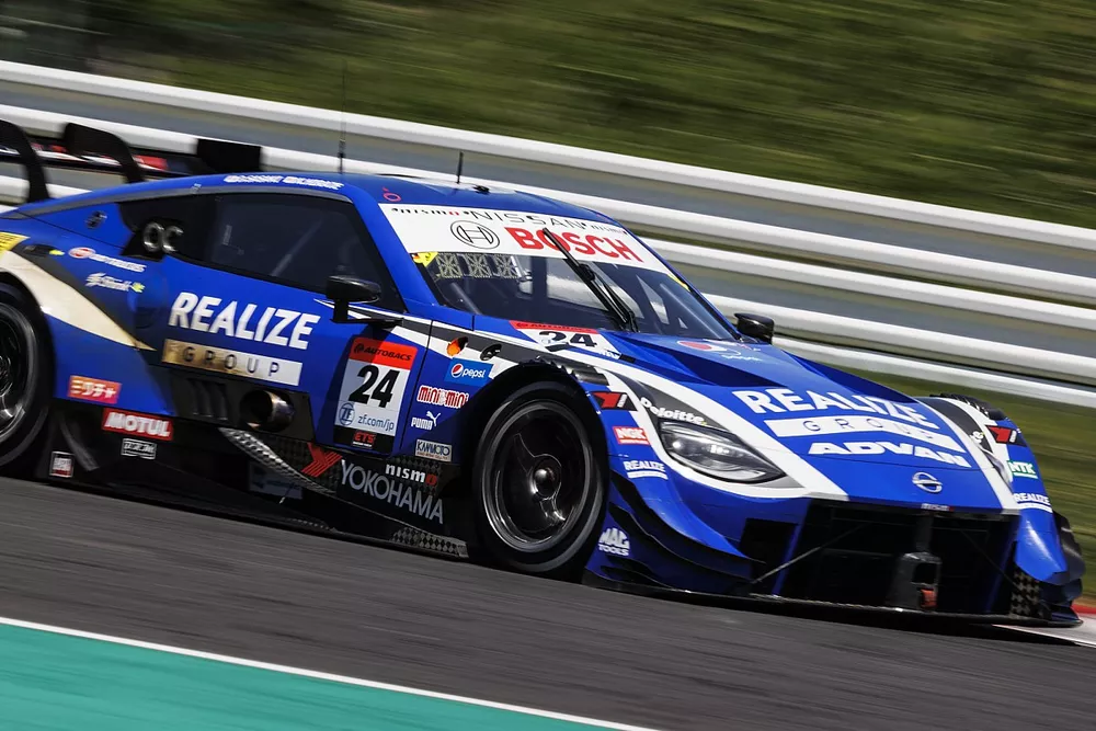 #24 リアライズコーポレーション ADVAN Z