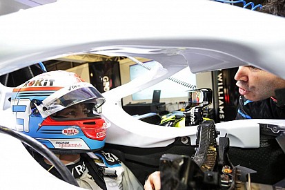 Pályára gurult a Williams FW42 az F1-es teszten Barcelonában