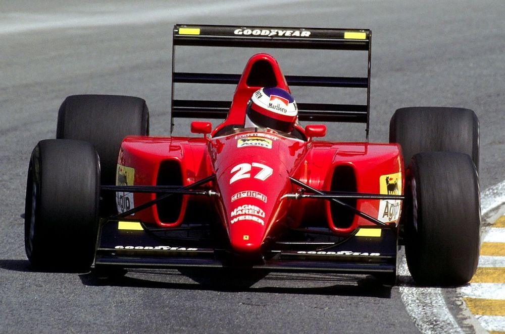 まるでジェット戦闘機……ジャン・アレジ所有のフェラーリF92Aが、約5億