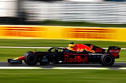 Snelste tijd en technisch probleem voor Verstappen in tweede training Mexico