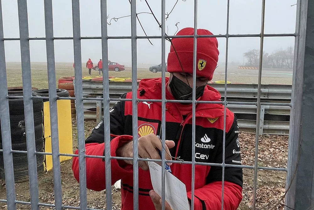 Carlos Sainz Jr., Ferrari